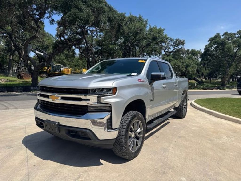 Used 2020 Chevrolet Silverado 1500 LT Truck