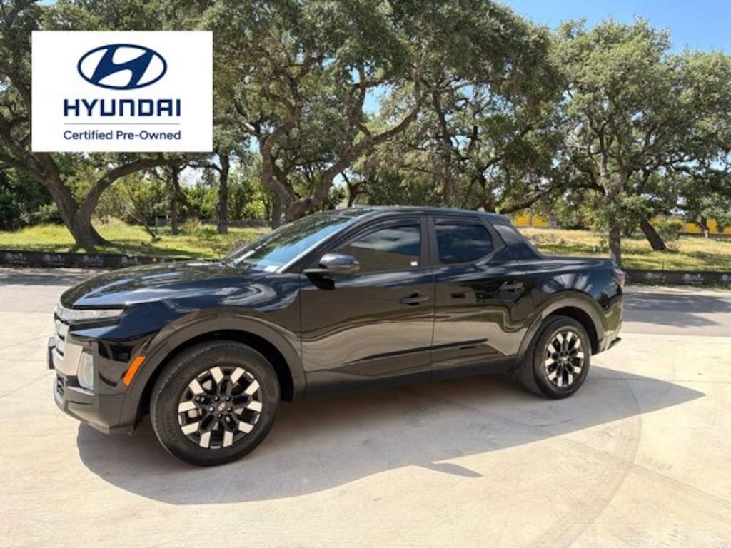 Certified 2025 Hyundai Santa Cruz SE Truck