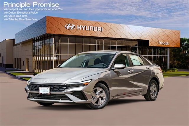 2025 Hyundai Elantra SE