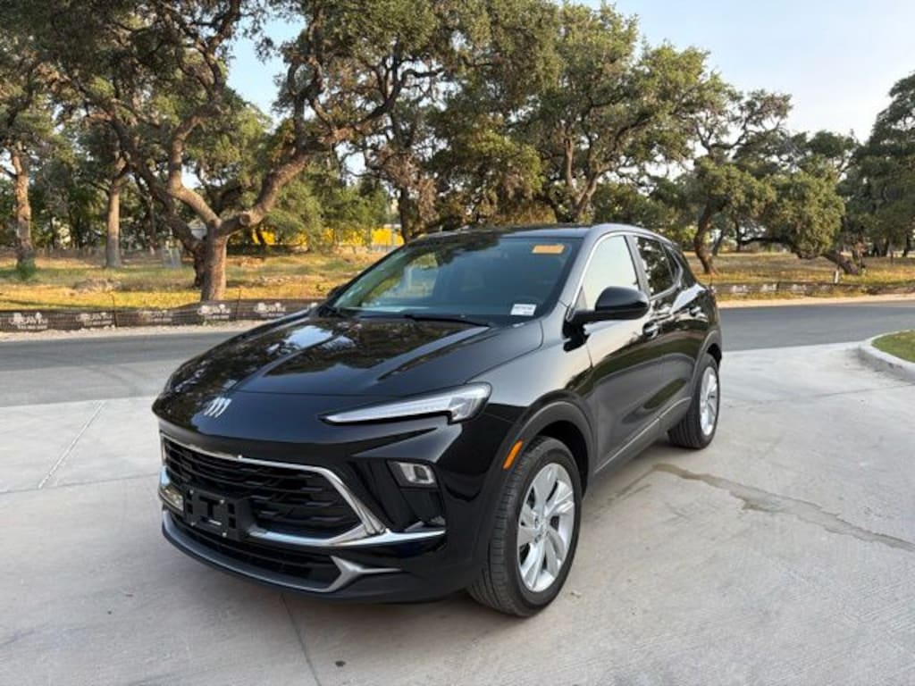 Used 2025 Buick Encore GX Preferred SUV