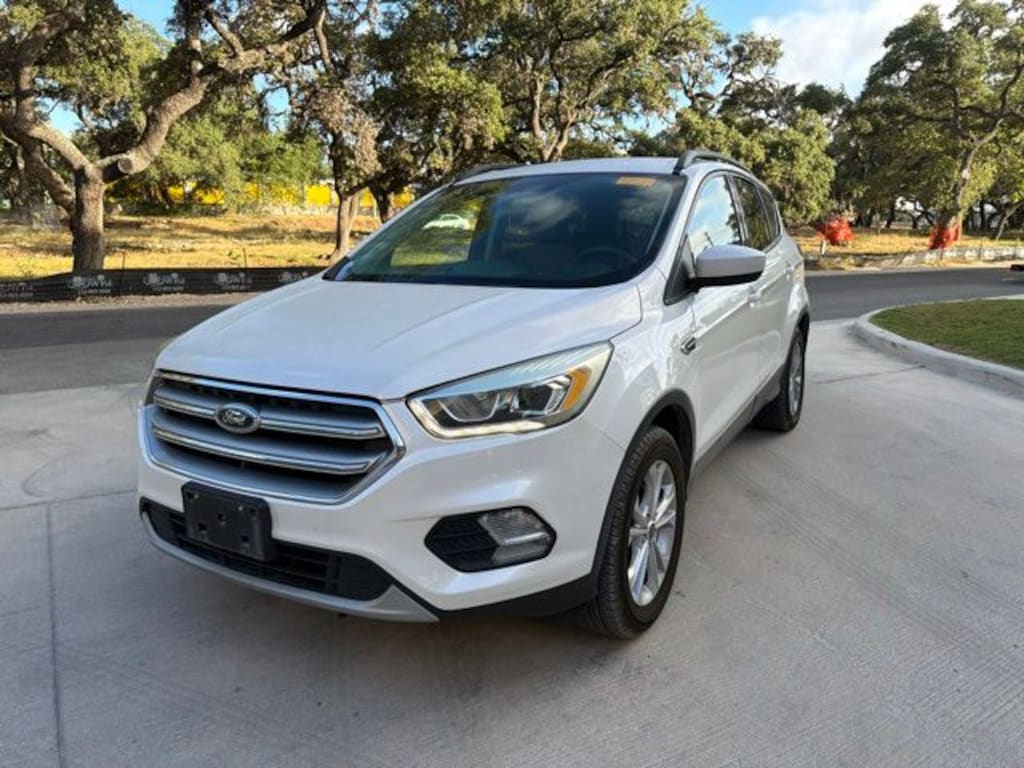 Used 2017 Ford Escape SE SUV