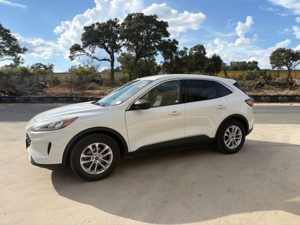 Used 2022 Ford Escape SE SUV