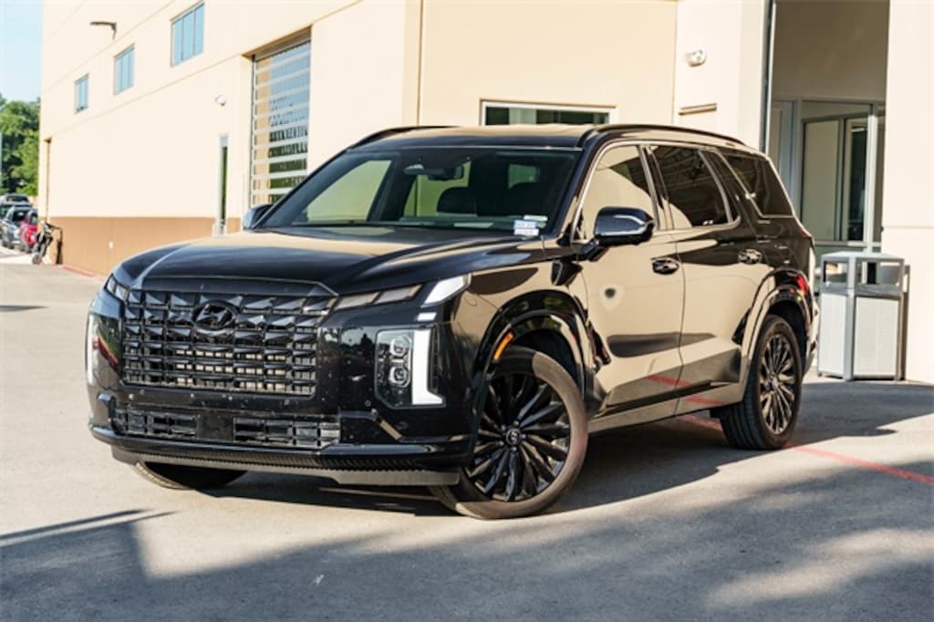 Certified 2025 Hyundai Palisade Calligraphy Night Edition SUV