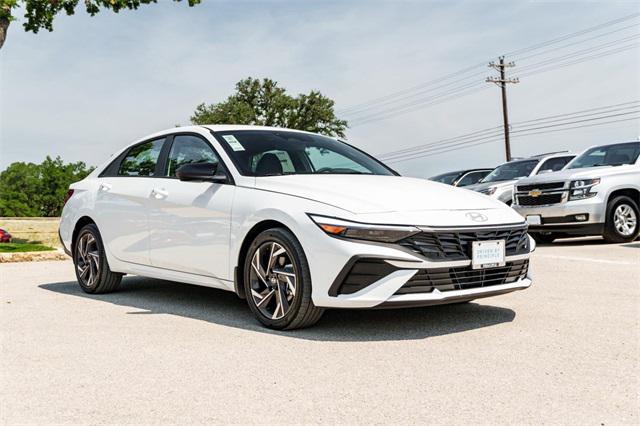 2025 Hyundai Elantra Blue - Photo 10