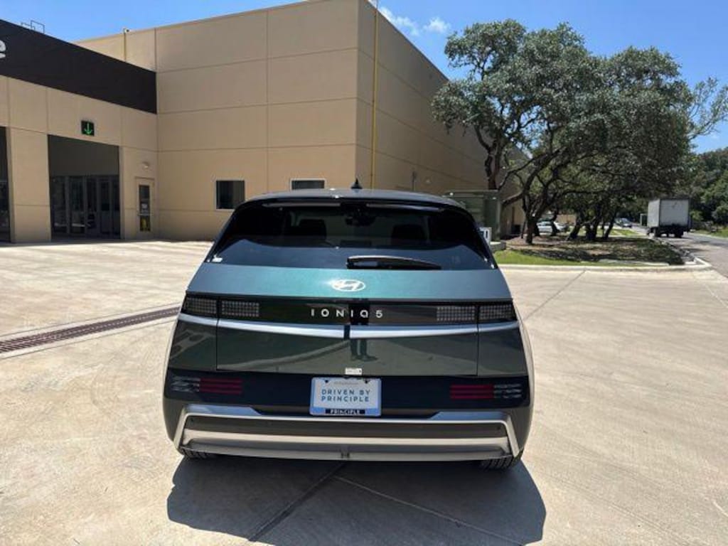New 2026 Hyundai IONIQ 5 SE SUV