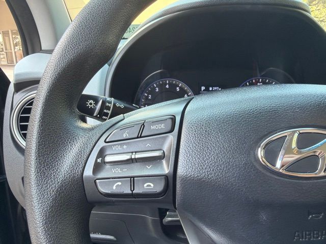 2020 Hyundai Kona SE - Photo 20