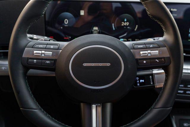 2025 Hyundai Kona EV SEL - Photo 10