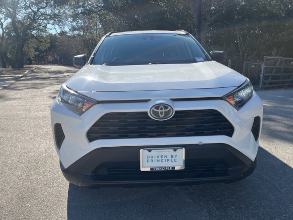 Used 2019 Toyota RAV4 LE SUV