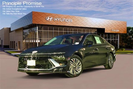 2025 Hyundai Sonata Hybrid SEL Sedan