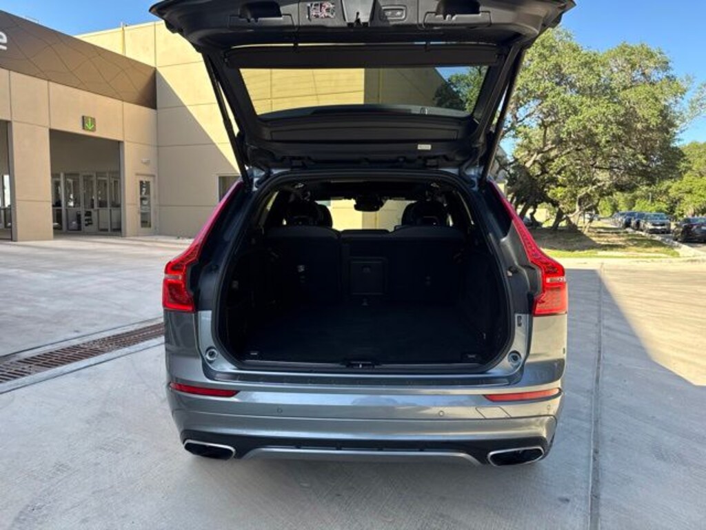 Used 2019 Volvo XC60 T5 R-Design SUV