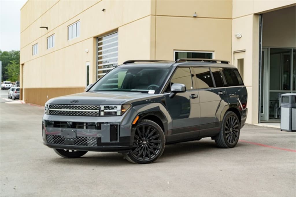 Used 2025 Hyundai Santa Fe Calligraphy SUV