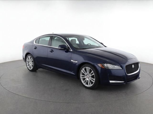 2016 Jaguar XF Prestige