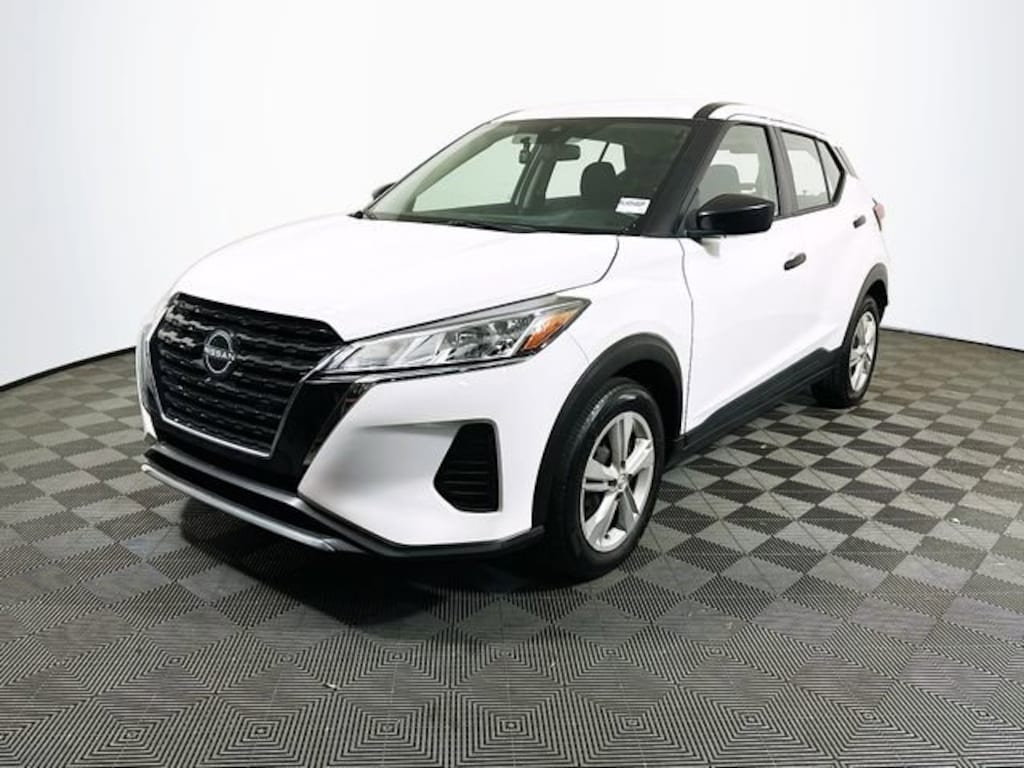 Used 2024 Nissan Kicks S SUV