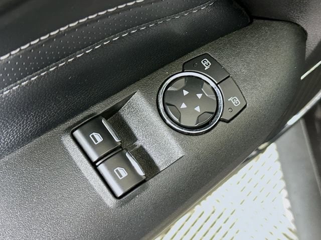 2022 Ford Mustang GT Premium - Photo 20