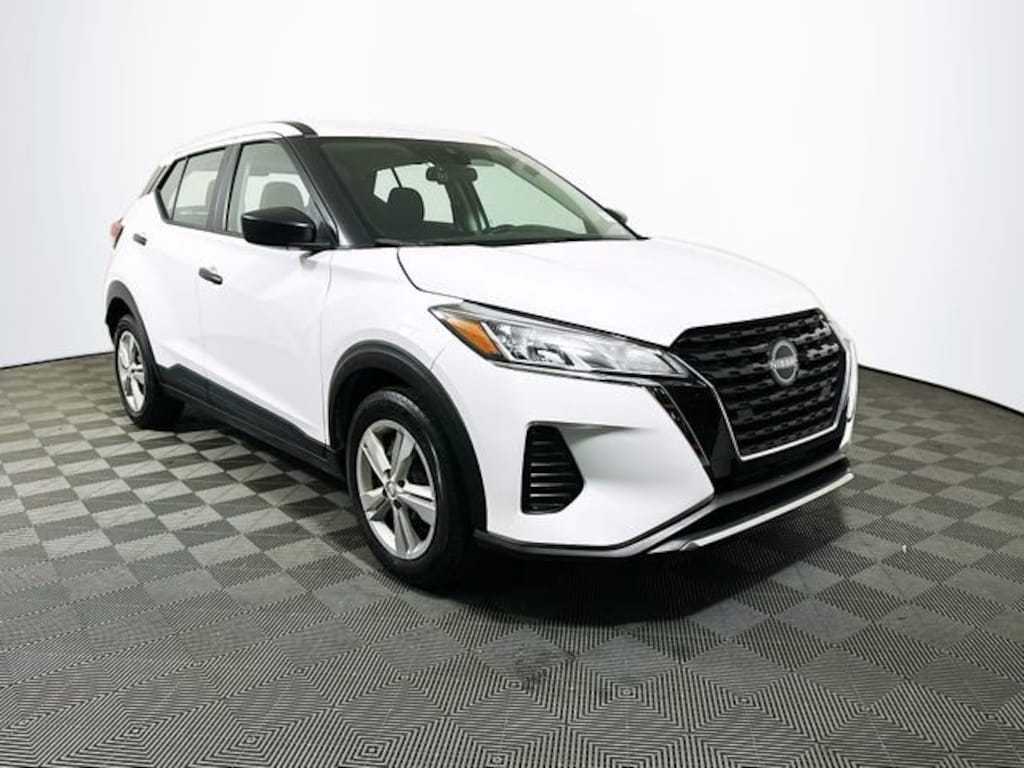 Used 2024 Nissan Kicks S SUV