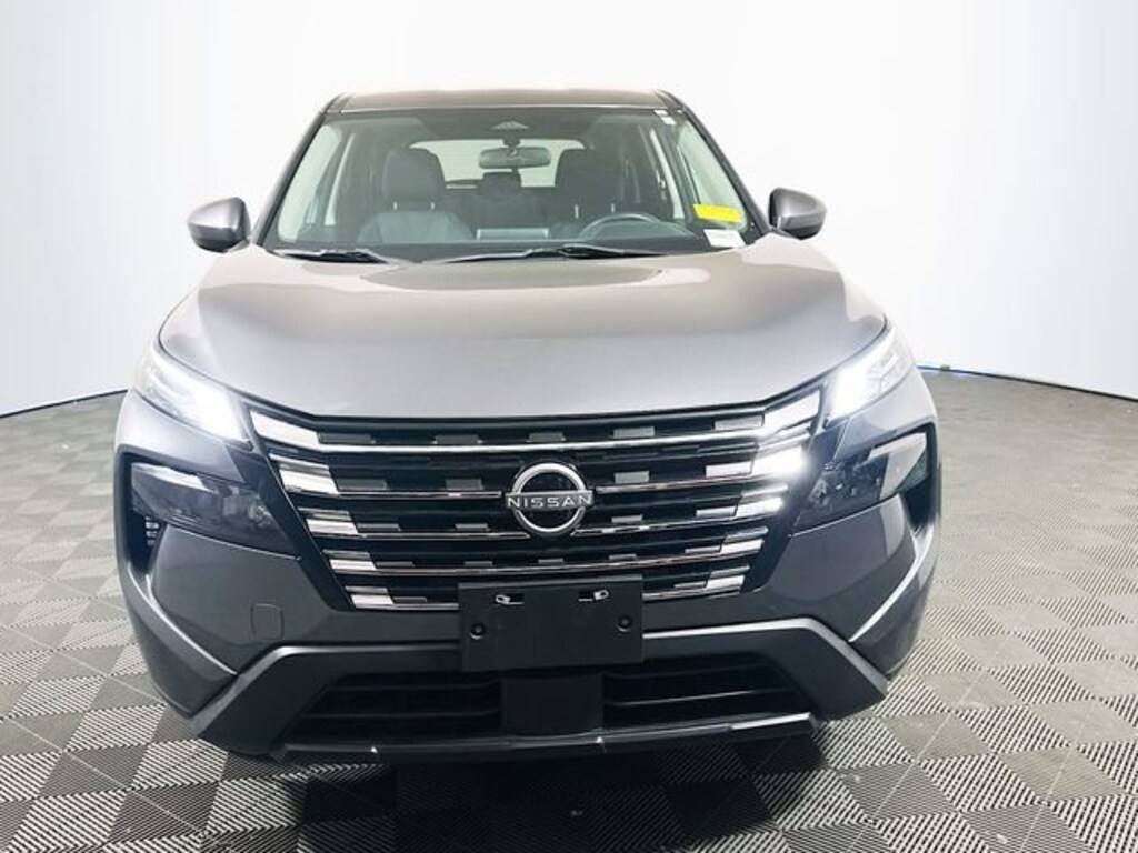 Used 2024 Nissan Rogue SV SUV
