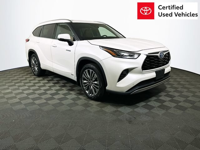 2021 Toyota Highlander Platinum Hybrid 4x4's photo