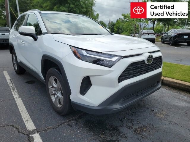 2025 Toyota RAV4 XLE FWD's photo