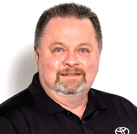 Staff member Ronnie B. from cbd94f11ee4b