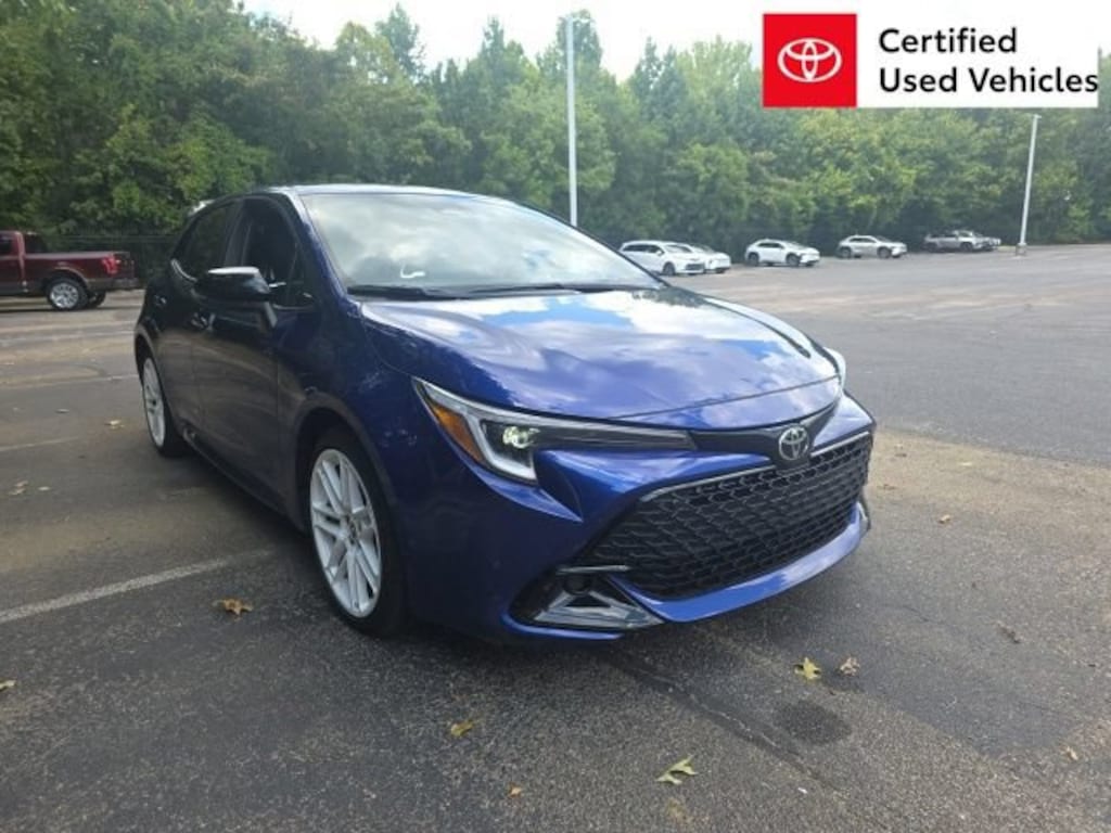 Used 2026 Toyota Corolla Hatchback SE Hatchback