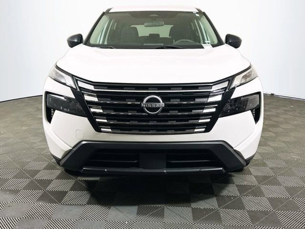 Used 2024 Nissan Rogue S SUV