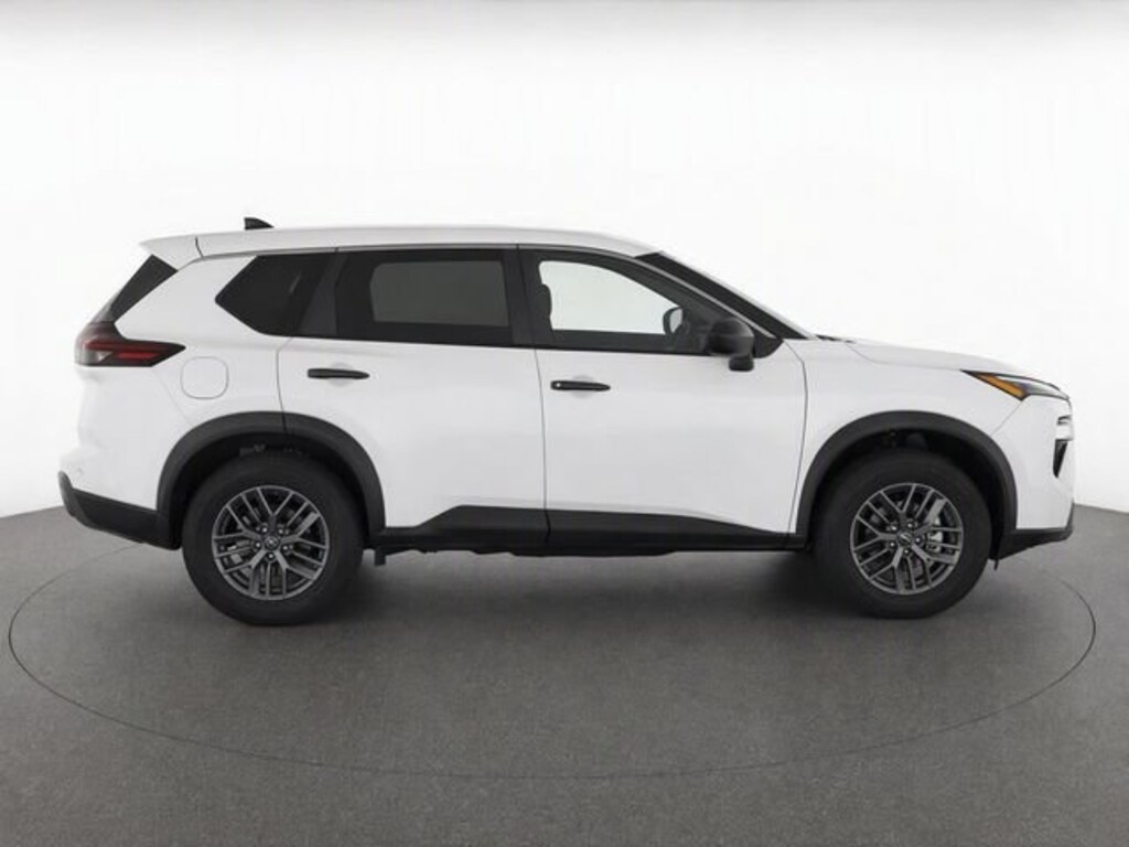 Used 2024 Nissan Rogue S SUV