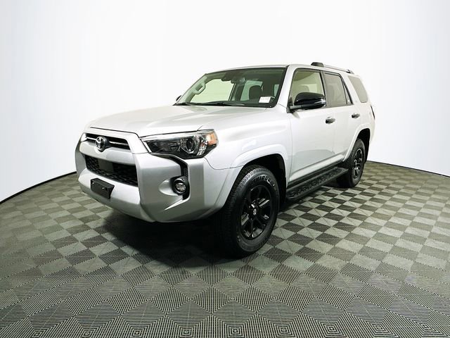 2024 Toyota 4Runner SR5 Premium photo 3