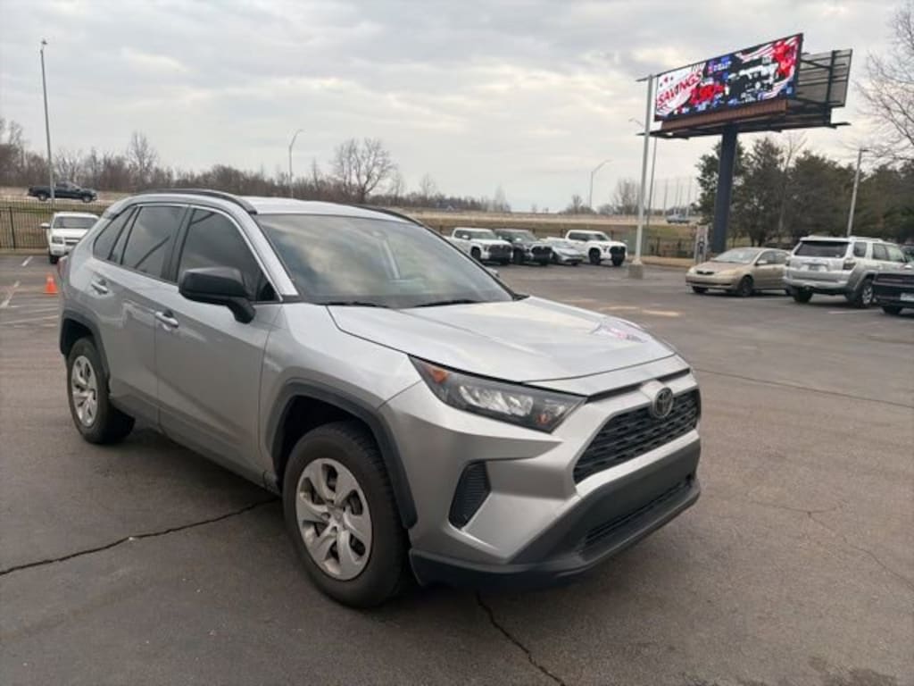 Used 2019 Toyota RAV4 LE SUV