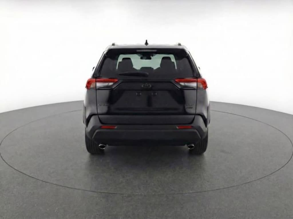 Used 2025 Toyota RAV4 XLE SUV