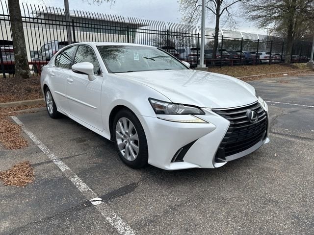 2016 Lexus GS 200t's photo