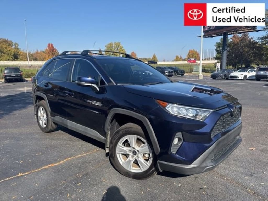 Used 2021 Toyota RAV4 XLE SUV