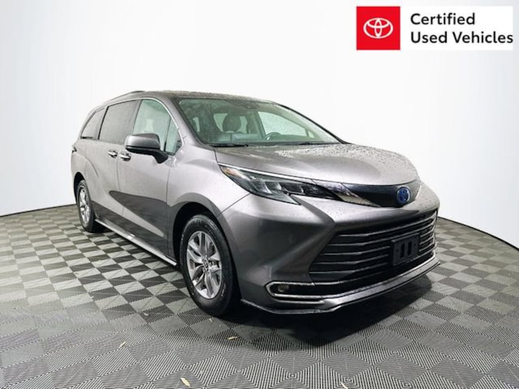 Certified 2024 Toyota Sienna XLE Van Passenger Van