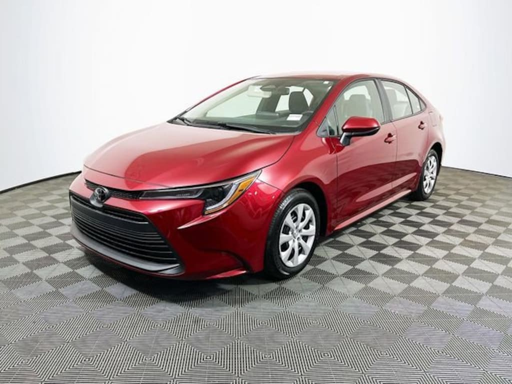 Certified 2025 Toyota Corolla LE Sedan