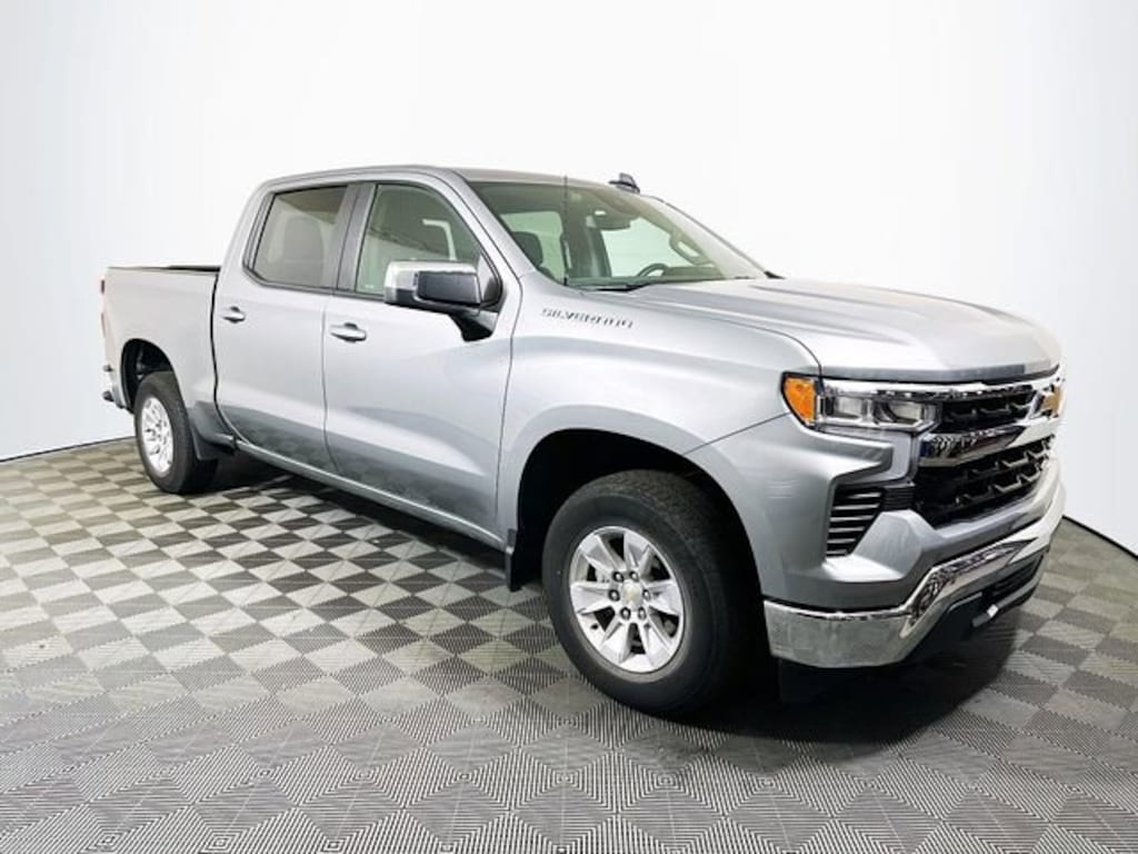 Used 2025 Chevrolet Silverado 1500 LT w/1LT Truck Crew Cab