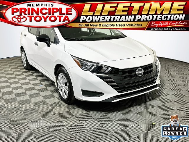  Nissan Versa
