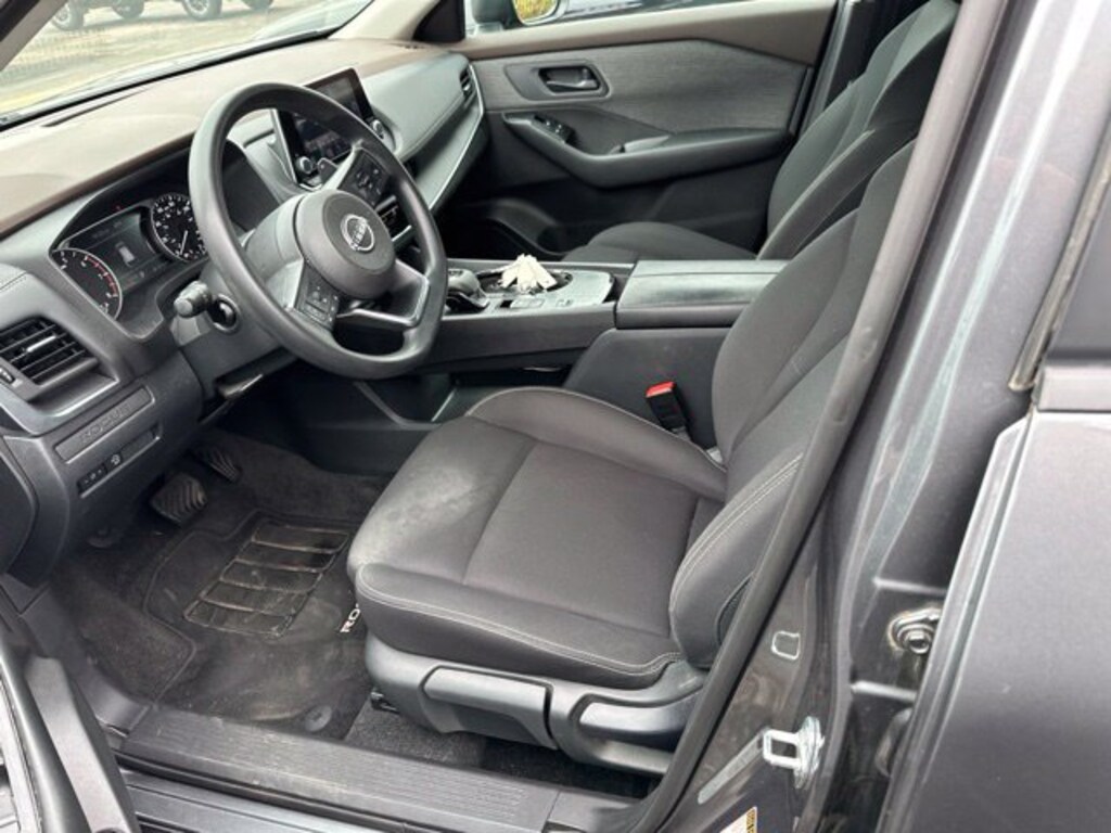 Used 2023 Nissan Rogue S SUV