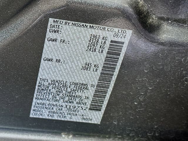 2025 Nissan Altima SV - Photo 29