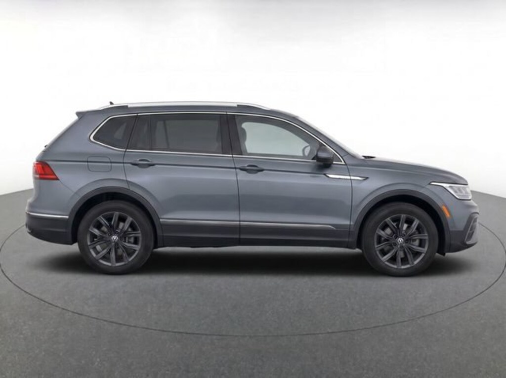 Used 2023 Volkswagen Tiguan 2.0T SE SUV