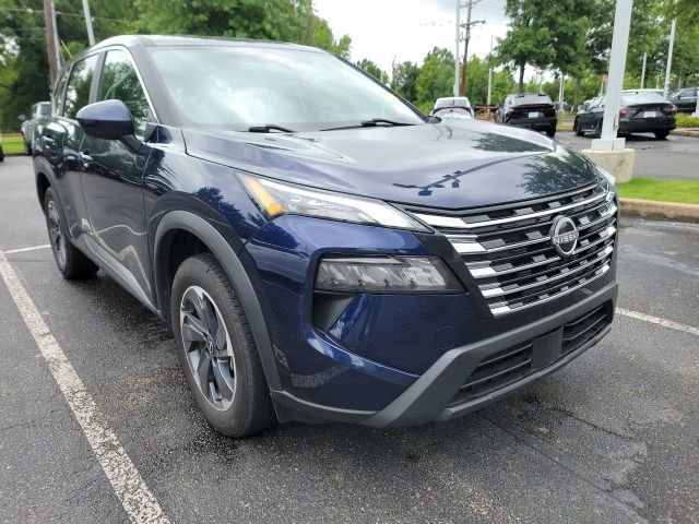 2024 Nissan Rogue SV FWD's photo