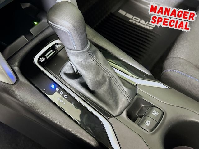 2025 Toyota Corolla Cross SE - Photo 19