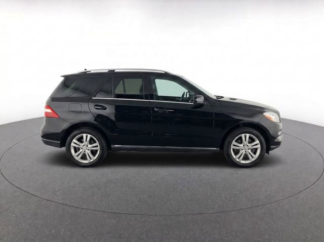 Used 2013 Mercedes-Benz M-Class ML350 with VIN 4JGDA5JB4DA228641 for sale in Memphis, TN