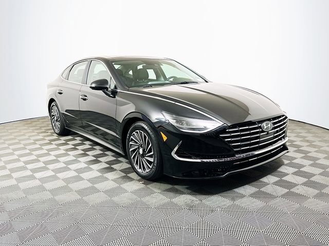 2023 Hyundai Sonata Hybrid Limited's photo