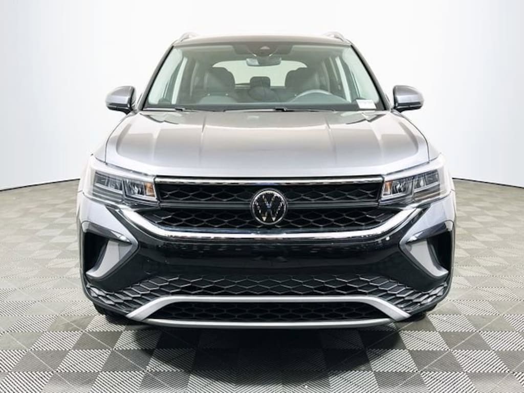 Used 2024 Volkswagen Taos 1.5T SE SUV