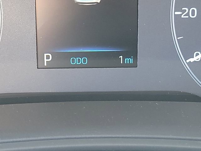 2025 Toyota Corolla LE photo 3