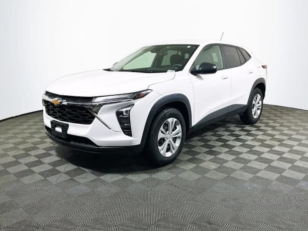 Used 2025 Chevrolet Trax LS SUV