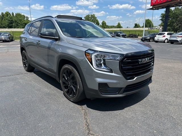 2023 GMC Terrain SLE FWD's photo