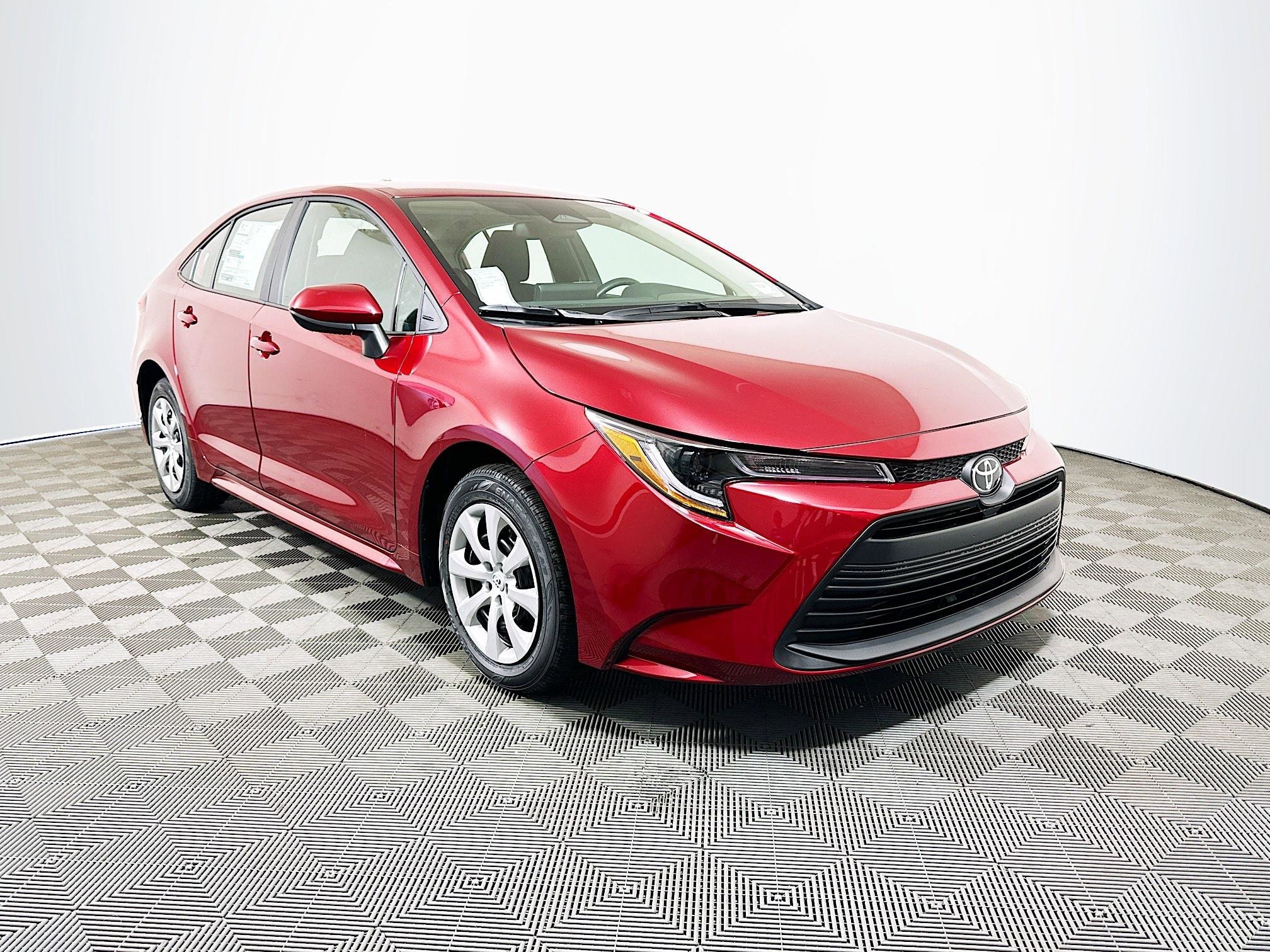 2026 Toyota Corolla LE's photo