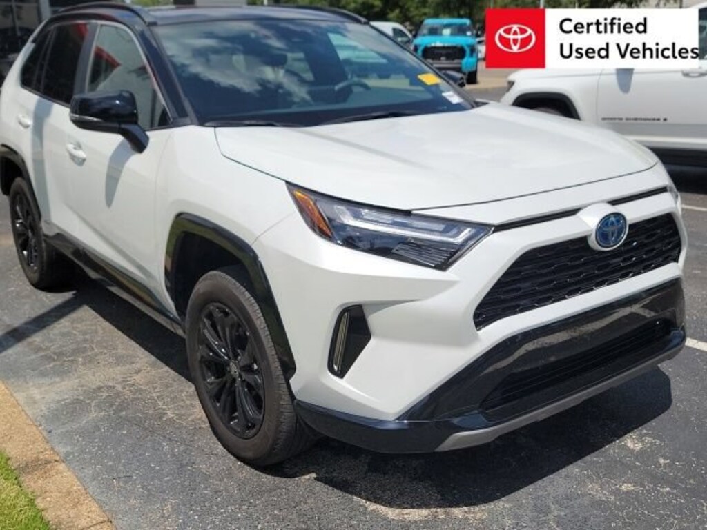 Used 2023 Toyota RAV4 XSE SUV