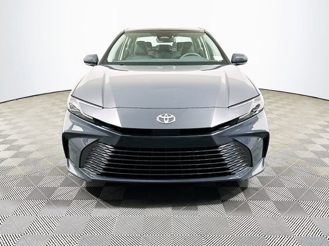 2025 Toyota Camry LE photo 2