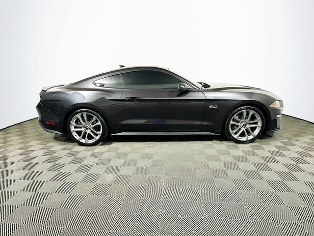 2022 Ford Mustang GT Premium - Photo 9